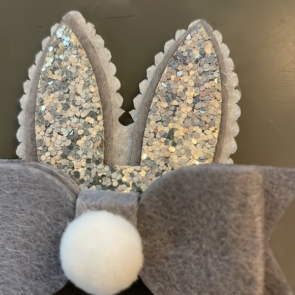 DONATED TO SCHOOL: Silver Sparkle Bunny Ear Bow Hair Clip Girls Easter - Picture 7 of 7